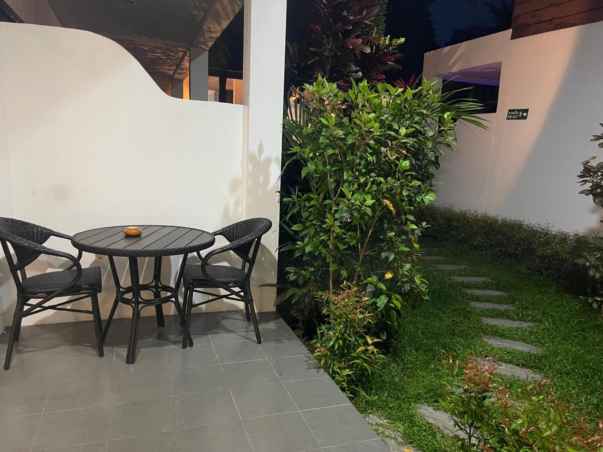 Lotus Bleu Resort & Restaurant Rawai Εξωτερικό φωτογραφία